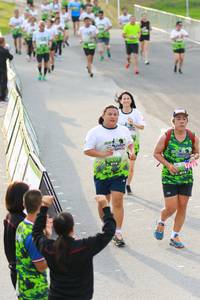 BIB: 467
                            <button type="button" onclick="openModal(3550409)" class="btn btn-primary btn-sm float-right btn-popup" data-toggle="modal" data-target=".modal-high-quality">
                        <i class="fas fa-shopping-cart"></i> Add to Cart
                    </button>
                                            <button type="button" onclick="isThisMe(3550409, true)" class="btn btn-success btn-sm float-right btn-popup btn-isme hidden" data-toggle="tooltip" data-placement="bottom" title="นี่คือรูปของคุณใช่ไหม คลิกที่นี่เพื่อเอาเข้าอัลบั้ม">
                        <i class="fas fa-plus"></i> Add to album
                    </button>
                    <button type="button" onclick="isThisMe(3550409, false)" class="btn btn-warning btn-sm float-right btn-popup btn-isnotme hidden">
                        <i class="fas fa-ban"></i> Remove from album
                    </button>